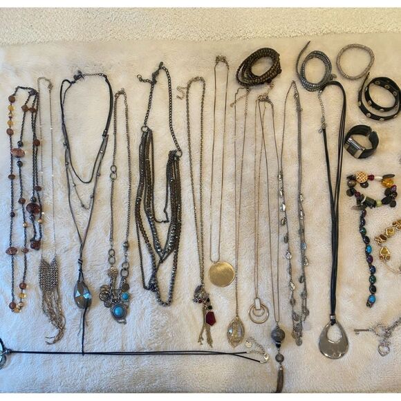Silver Necklaces with Chunky Pendants and Delicate Chains - Picture 1 of 9